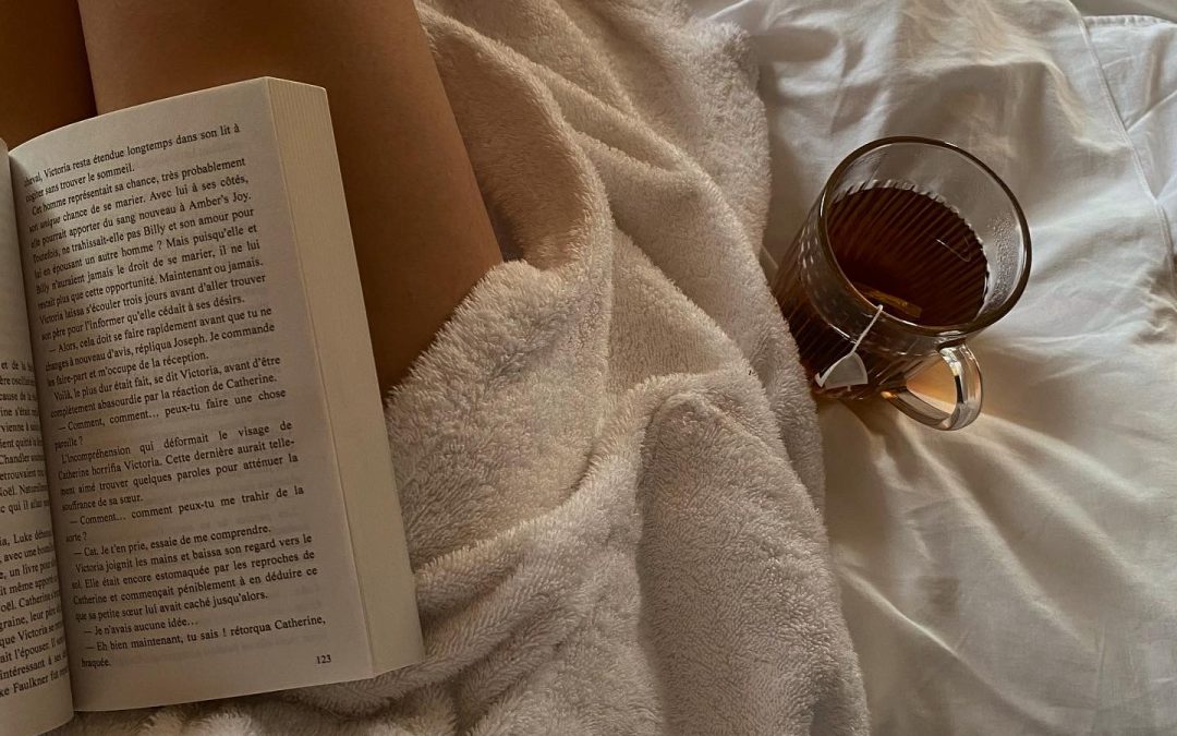 The Ultimate Guide to Cycle Syncing: Workouts, Nutrition & More